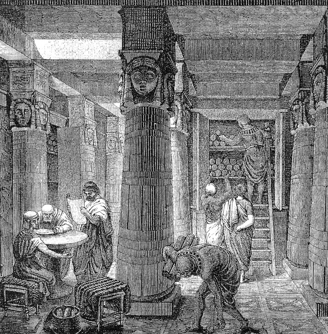 هل تعلم أن أول مكتبة عامة في العالم كانت في مدينة الإسكندرية في مصر؟