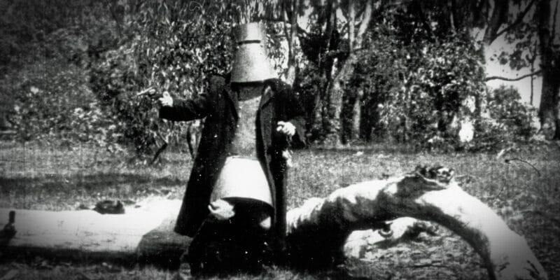 أول فيلم طويل في تاريخ السينما: “الحياة على الأرض” (The Story of the Kelly Gang)