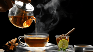 أصل الشاي: رحلة عبر الزمن من الصين إلى العالم